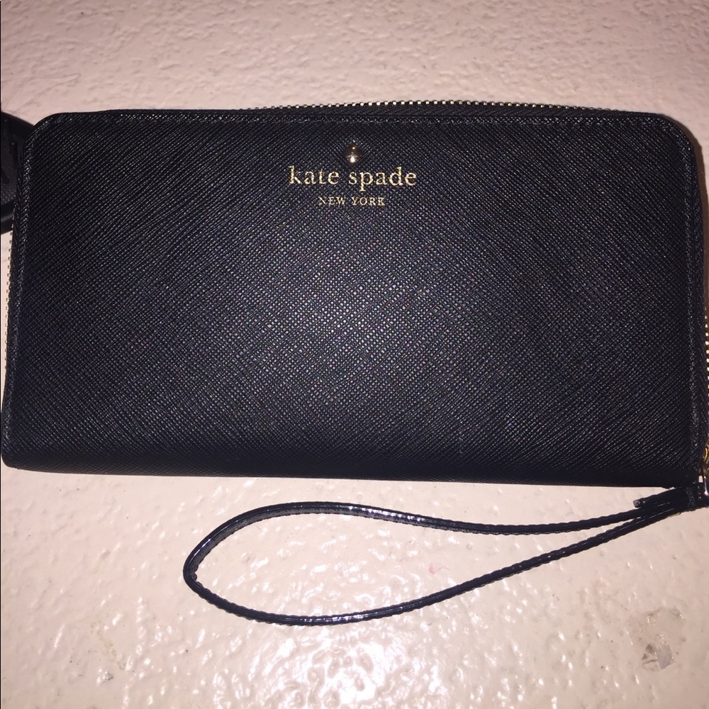 Kate Spade Mika’s Pond Lacey black clutch wallet